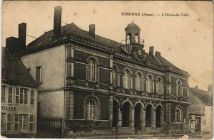 CPA Sissonne L'Hotel de Ville FRANCE (1052017)