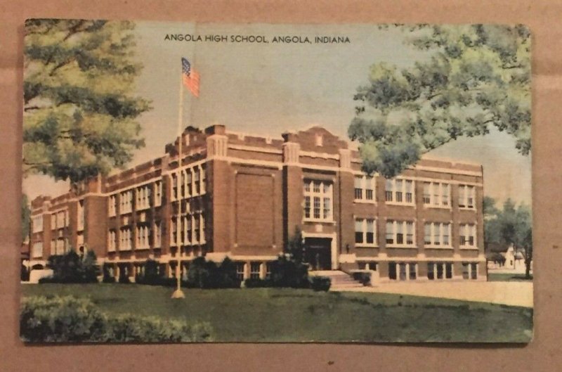 .01 LINEN POSTCARD USED - ANGOLA HIGH SCHOOL, ANGOLA, INDIANA