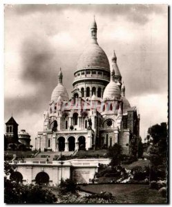 Modern Postcard Paris Strolling Basilique du Sacre Coeur From Montmartre