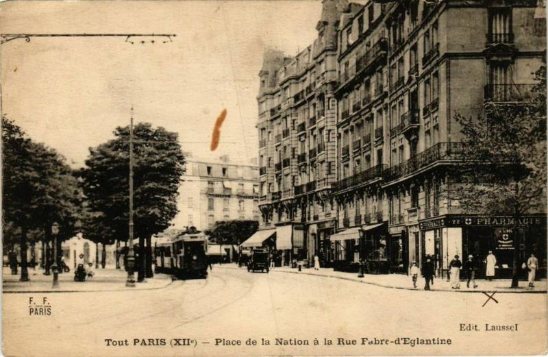 CPA TOUT PARIS 12e Place de la Nation. Rue Fabre-d'Eglantine F. Fleury (574630)