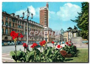 Torino Modern Postcard A pictoresque corner of the Place du Chateau