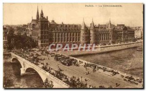 Paris Old Postcard The concierge