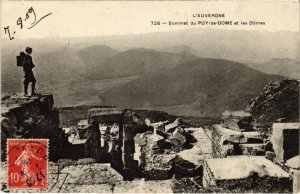 CPA Auvergne Sommet du Puy de Dome et les Domes FRANCE (1302398)