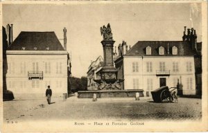 CPA REIMS - Place et Fontaine Godinot (109811)