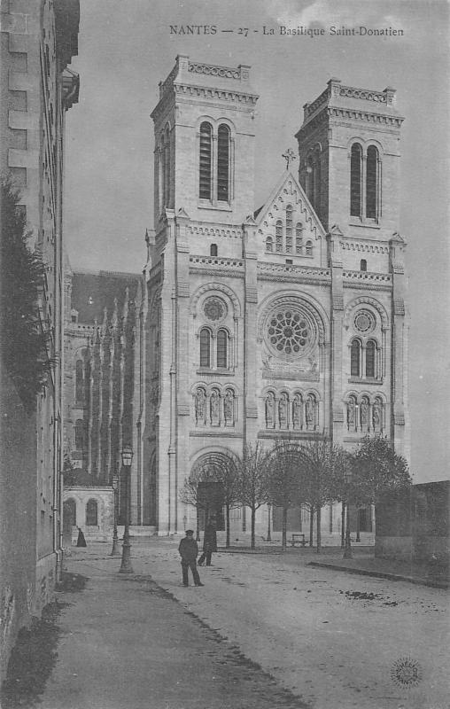 BR78354 nantes la basilique saint donatlen  france