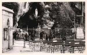 Vintage Postcard Lourdes La Grotte Religious Place Holy Grotto Worshipping Area