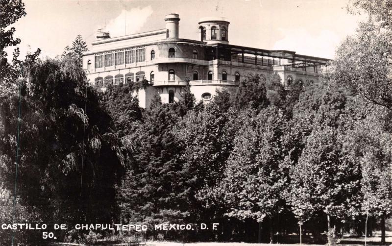 MEXICO CITY MEXICO~CASTILLO de CHAPULTEPEC~ REAL PHOTO POSTCARD 1940