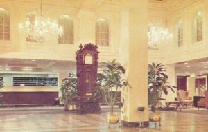 USA Lobby of the Magnificent Monteleone Hotel New Orleans Postcard 07.74