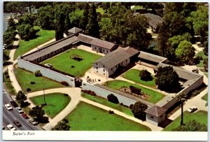 Postcard - Sutter's Fort - Sacramento, California