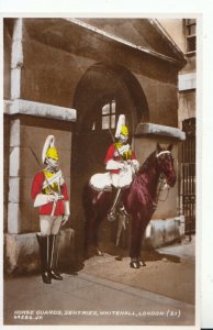 London Postcard - Horse Guards - Sentries - Whitehall - Real Photo - Ref 21068A