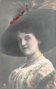 RPPC BEAUTIFUL WOMAN HAT FEATHERS GLAMOUR CANADA STUDIO REAL PHOTO POSTCARD 1910