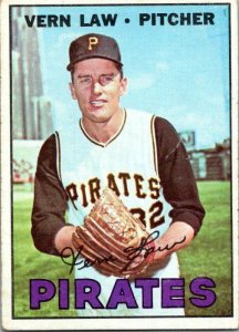 1967 Topps Baseball Card Vern Law Pittsburgh Pirates sk2280