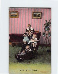 Postcard Im a Daddy with Father and his Children Picture