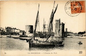 CPA AK L'Entree du Port - La Rochelle SHIPS (911137)