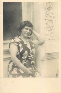 Postcard Social history XX Century woman portrait dress