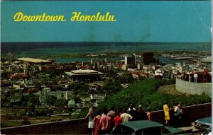 VINTAGE POSTCARD 1960s VIEW OF DOWNTOWN HONOLULU HAWAII SLIGHT CREASE AT UR