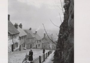 1950s Bicycle On Gold Hill Shaftesbury Photo Award Postcard