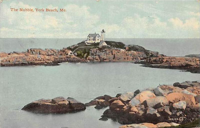 Maine  York Beach   The Nubble Lighthouse