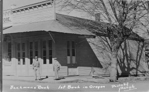 Postcard RPPC Oregon Jacksonville 1930s Beekman's Bank Shangle 23-9499