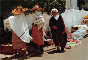 BG14137 types folklore country women morocco