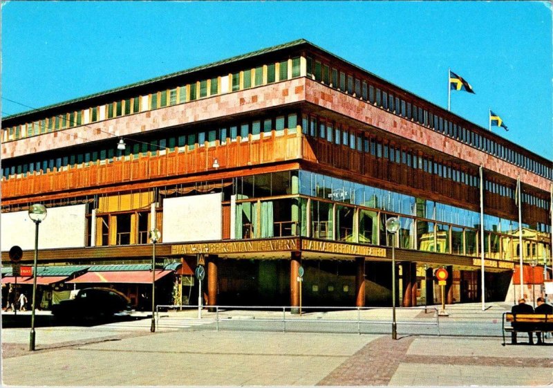 Orebro, Sweden  MEDBORGARHUSET  City Hall Building   4X6 Vintage Chrome Postcard