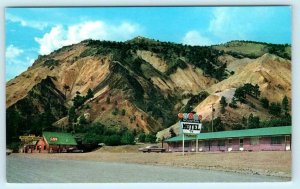 BIG ROCK CANDY MOUNTAIN, Marysvale, UT ~ Roadside CANDY MOUNTAIN MOTEL Postcard