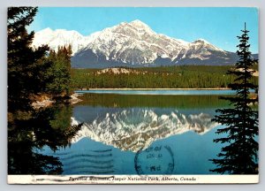 c1980 Jasper Natl Park Pyramid Mountain Alberta 4x6 Vintage Postcard 0265