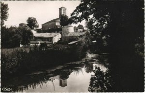 CPA CHEF-BOUTONNE Les Bords de la Boutonne (1140465)