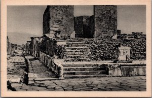 Italy Pompei, Pompeii Tempio della Fortuna Vintage Postcard C137