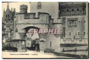 Old Postcard Chateau de Pierrefonds L'Entree