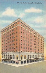RALEIGH, North Carolina NC   SIR WALTER HOTEL  Roadside  ca1940's Linen Postcard