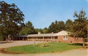 NY - Brewster. Heidi's Motel