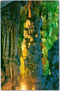 Postcard - Pagodalike stalactites in a cavern - Guilin, China