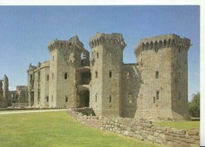 Wales Postcard - Gatehouse Range from The South-East, Raglan Castle - Ref TZ8255