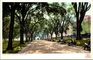 Boston Massachusetts Ma Postcard - Beacon Street Mall