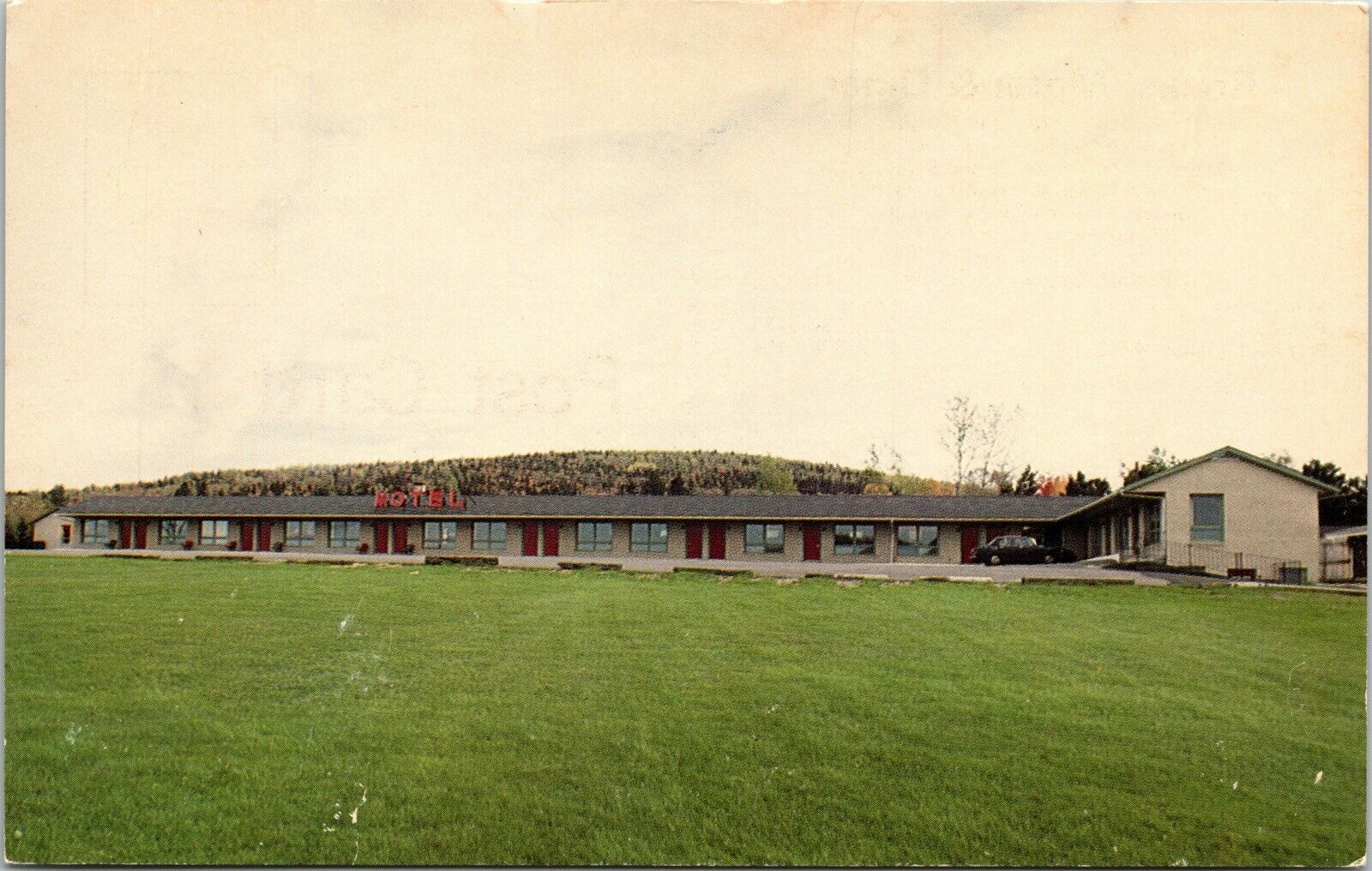 Rocks Motel & Diner Fort Kent Maine Streetview Building Chrome Postcard