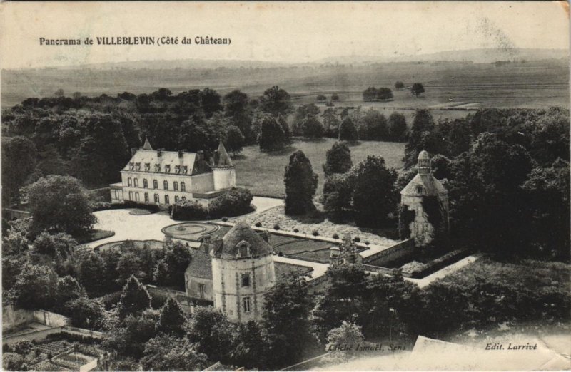 CPA VILLEBLEVIN Le Chateau (49184)