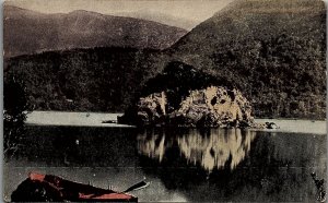 c1910 KILLARNEY IRELAND LAKES OF KILLARNEY WICKLOW MOUNTAINS POSTCARD 34-263