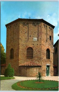 M-91800 The Orthodox Baptistery Ravenna Italy