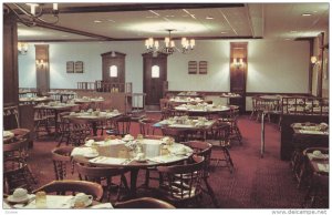 Interior, The Garden Restaurant, NIAGARA FALLS, Ontario, Canada, PU-1971