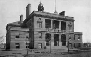 Cedar Falls Iowa High School Street View Antique Postcard K93877