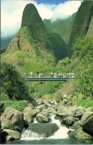 Postcard Hawaii Maui Iao Needle - tourists on bridge