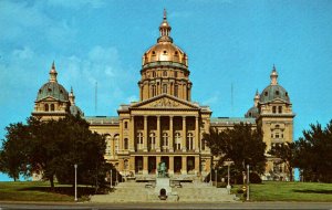 Iowa Des Moines State Capitol Building