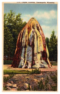 Postcard WY Thermopolis - Teepee Fountain
