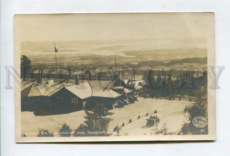 426441 NORWAY Holmenkollen med Sportstuen CAR Vintage photo postcard