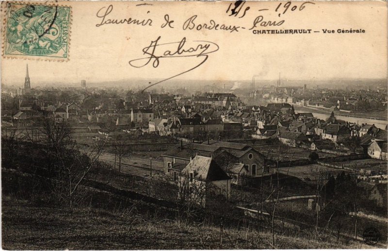 CPA CHATELLERAULT - Vue Générale (111793)