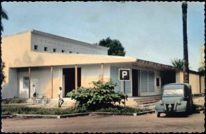 gabon, PORT-GENTIL, MANDJI, Unknown Building, Citroën Car (1959)