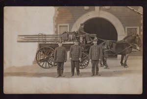 Janesville WISCONSIN RPPC c1910 FIRE DEPARTMENT Hook & Ladder Wagon FIREMEN KB