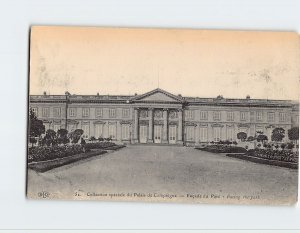 Postcard Facing the park, Collection speciale du Palais de Compiègne, France