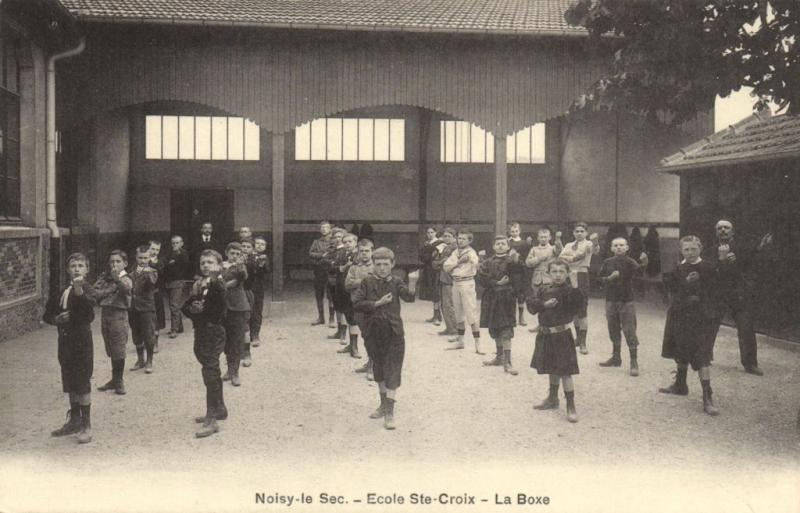 CPA Noicy le Sec - Ecole Ste-Croix - La Boxe  (124217)